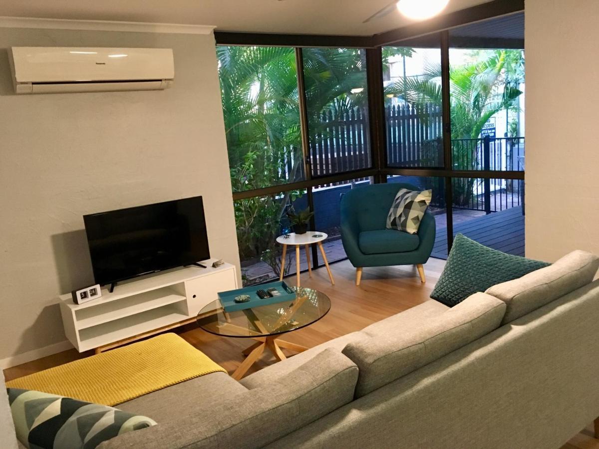 Burleigh Palms Holiday Apartments Gold Coast Extérieur photo