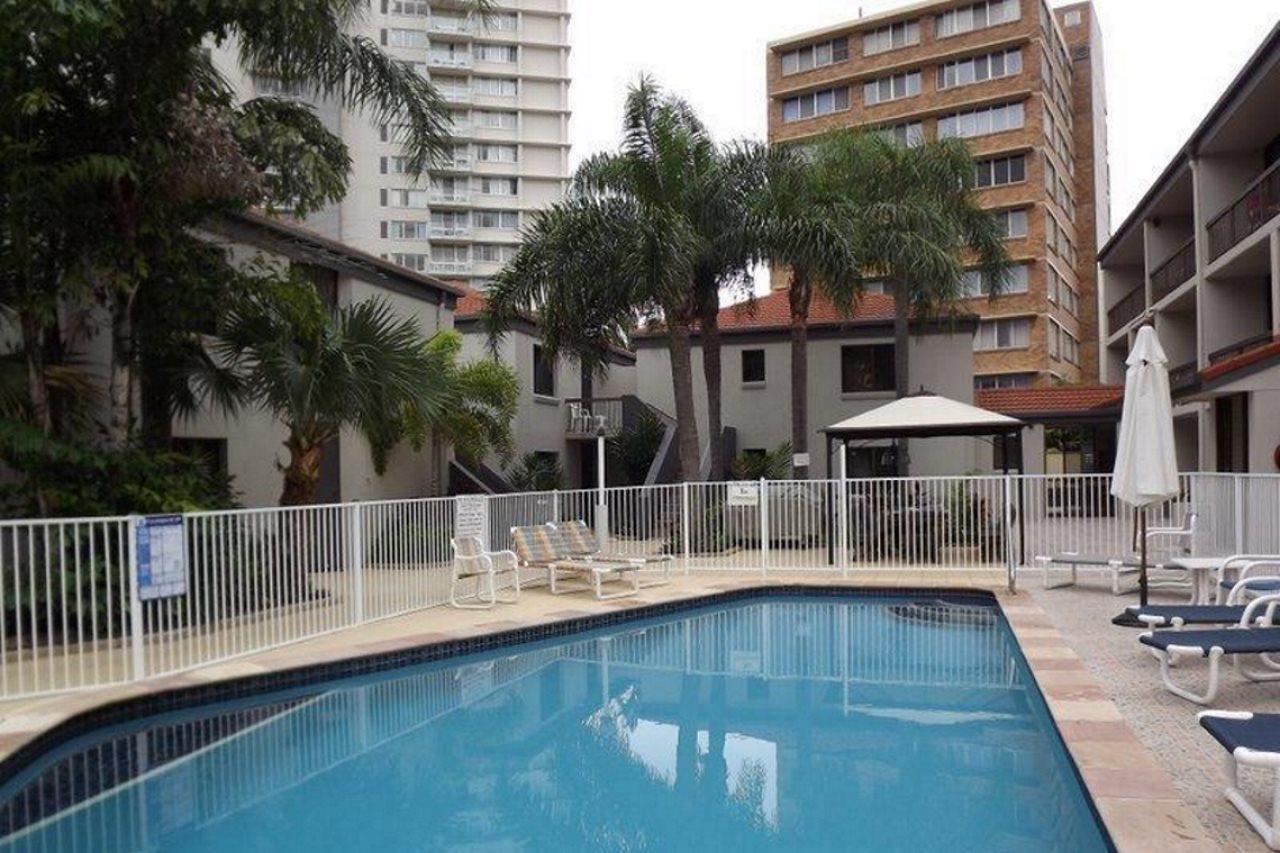 Burleigh Palms Holiday Apartments Gold Coast Extérieur photo