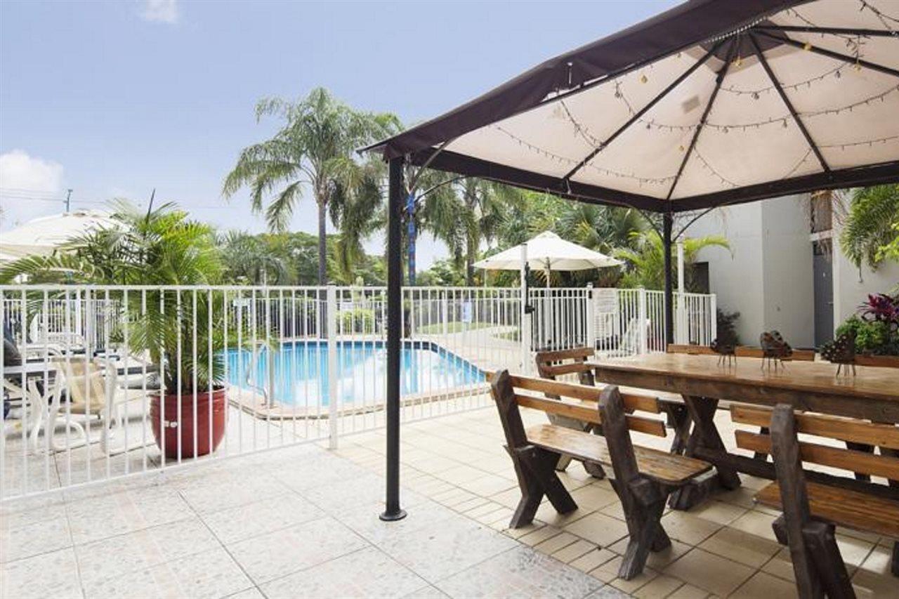 Burleigh Palms Holiday Apartments Gold Coast Extérieur photo